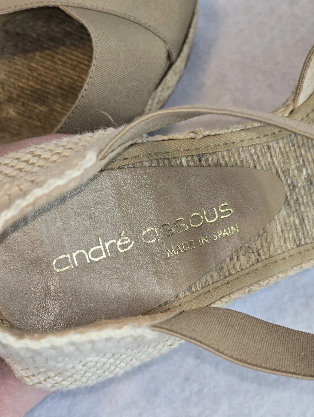 André Assous Erika Espadrille Wedge Sandals Tan Size 9.5 Made in Spain
